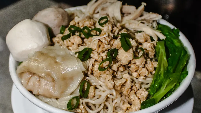 Bakmie Top-Hui Teluk Gong